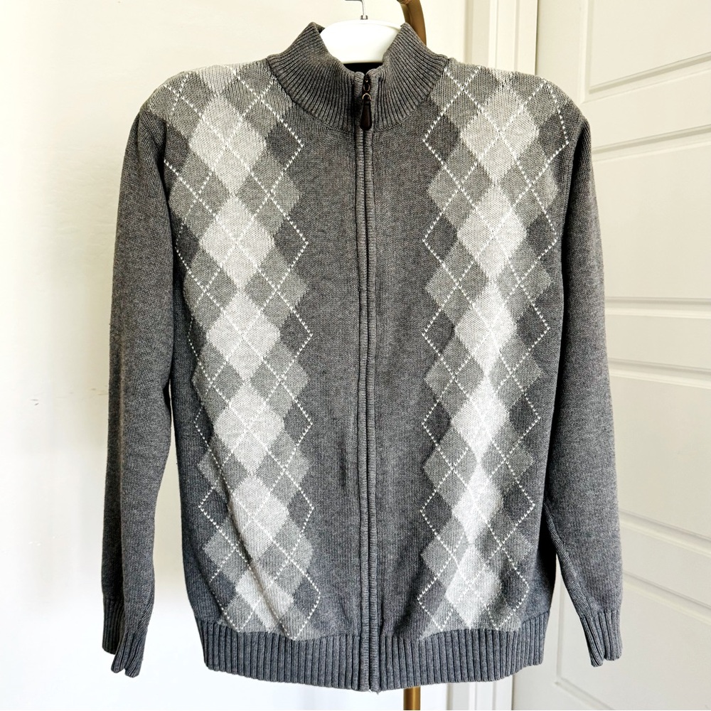 Cozy Men's Gray White Argyle Zip Up Long Sleeves Sweater Cardigan Size Large